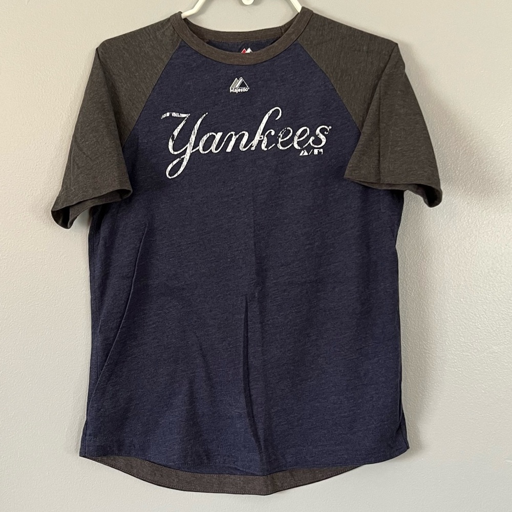 Majestic Yankees T-shirt